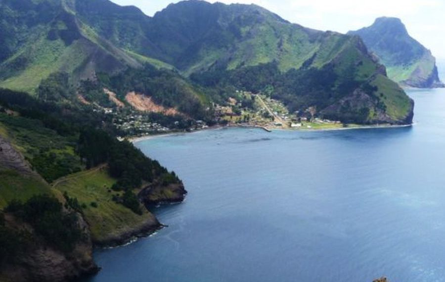 Los dos primeros casos de la isla Juan Fernández estarían vinculados a menores de edad, por lo que la Seremi intervino rápidamente