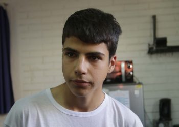 El polémico tuit de Victor Chanfreau que luego borró: «Escondan el carnet a sus papás y abuelos»