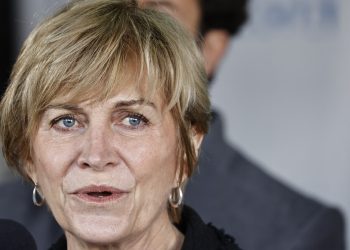 Evelyn Matthei y su desesperado llamado de Seguridad contra el Gobierno: «Lo único que están haciendo es show para la tele”