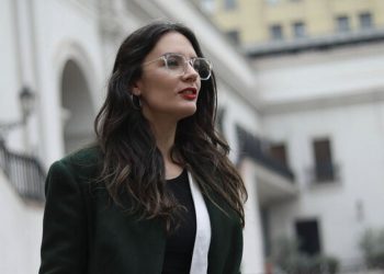 Gobierno reacciona y presenta denuncia por acto sexual en convocatoria del Apruebo en Valparaíso