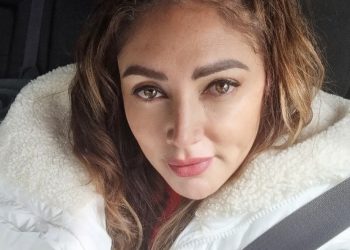 Carolina Molina impacta con osada foto