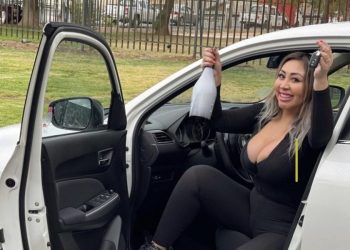 Naya Fácil reprobó su examen de conducir y asegura que los examinadores la trataron pésimo