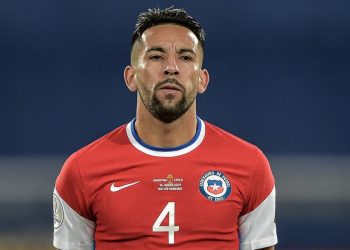 Huaso Isla el humillado en el super clásico: “Conch… el Pinilla se come a tu mujer”