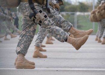 (Video) Emocionante registro de soldado bailando cueca