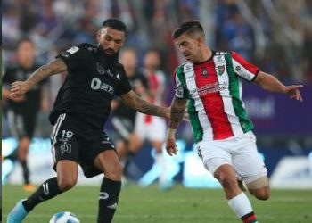 La fotografía que prueba que le «robaron» un gol a la Universidad de Chile