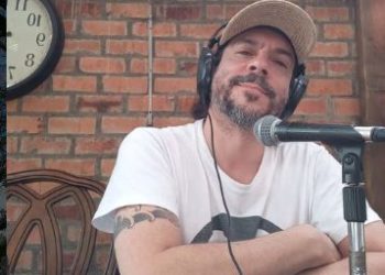 Hijo de Mauricio Jürguensen se disfraza del Presidente Boric