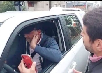 «Pancho Malo» y un grupo de personas increparon a Macaya en su auto: «¡Traidor!»