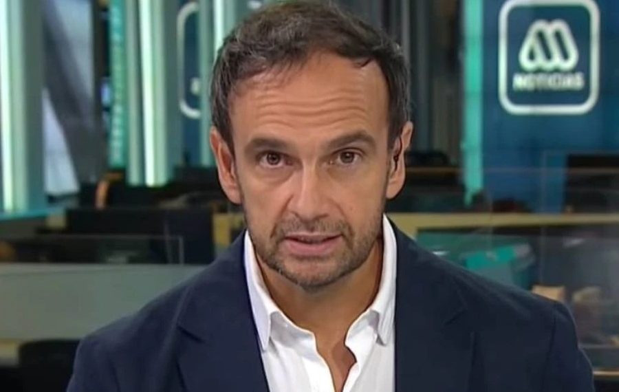 El comunicador Sepúlveda rápidamente fue cuestionado en Twitter, sin embargo, los descargos fueron dirigidos a otra persona