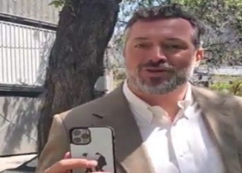 Tenso cruce entre un integrante del Team Patriota y Sebastián Sichel en Santiago