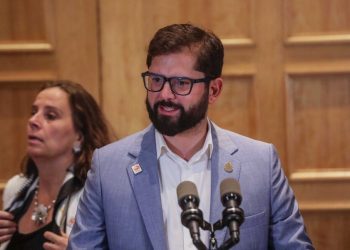 Cadem: Vuelve a caer Aprobación del Presidente Gabriel Boric