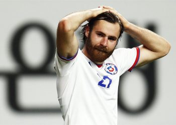 Ben Brereton es baja de última hora en La Roja y no jugará los amistosos en Europa