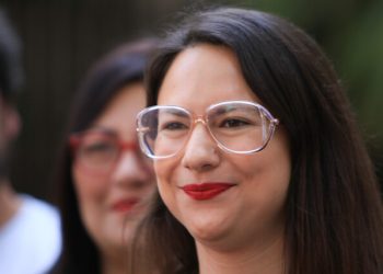 Irací Hassler lamenta ataque a guía apuñalado pero no anuncia medidas