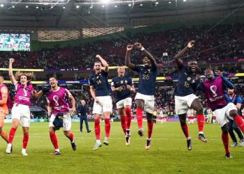 Los jugadores de Francia celebrando el paso a la final del Mundial Qatar 2022