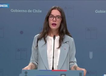 ministra vallejo respalda a presidente boric por caso indultos