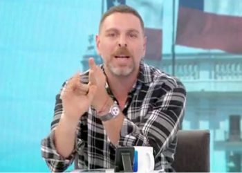 neme arremete contra el gobierno