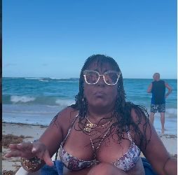 el particular reclamo a los gays de helhue sukni