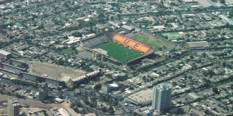 Vista aérea del Estadio Santa Laura