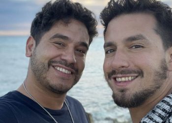 gino costa grita a los cuatro vientos el amor por su pololo