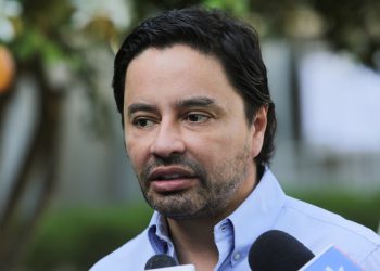 se mostró escéptico del gobierno