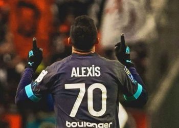 Alexis Sánchez sigue enamorando