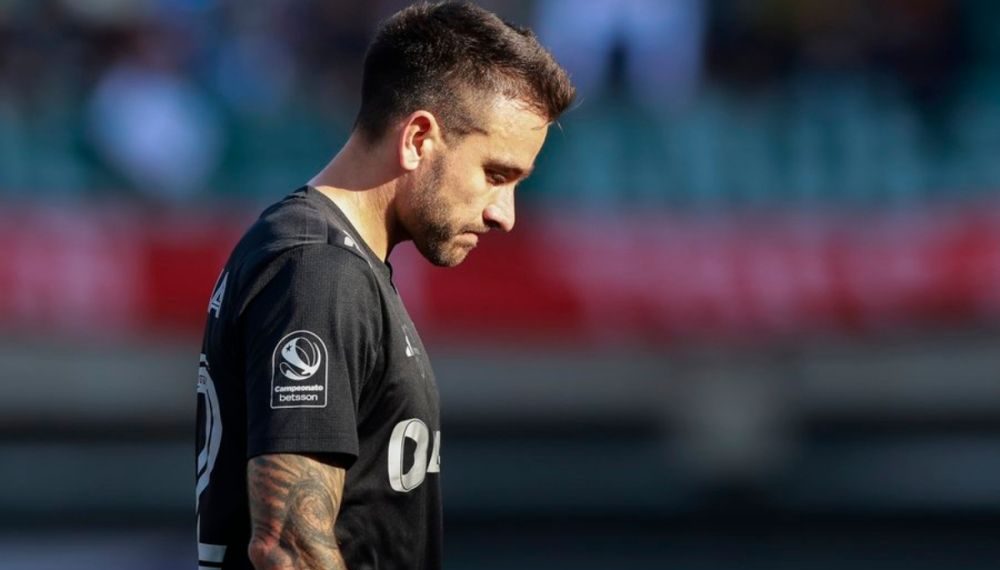 Matías Zaldivia salió expulsado
