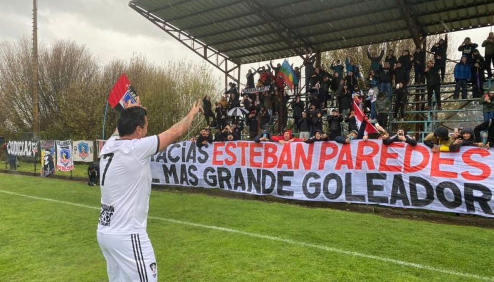 Esteban Paredes generó descontrol