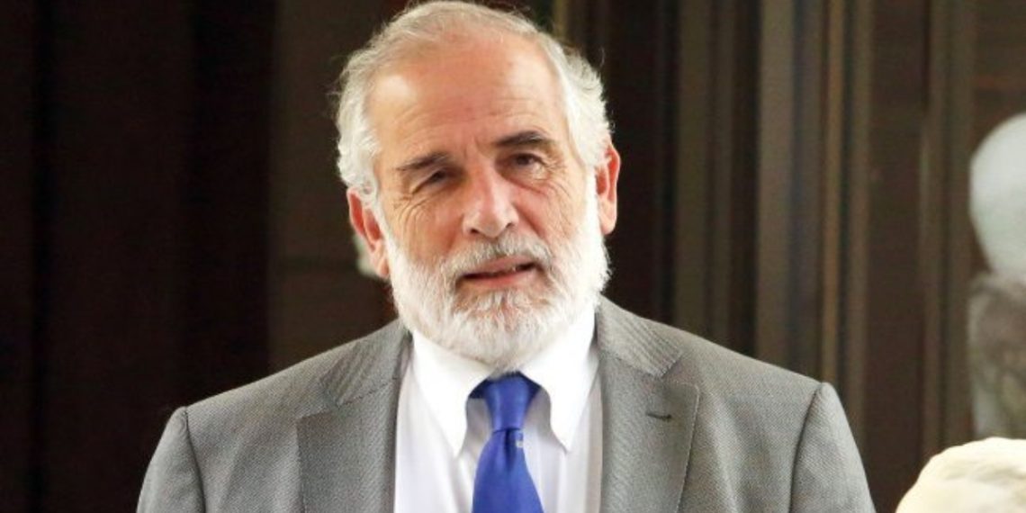 Carlos Montes arremetió con todo