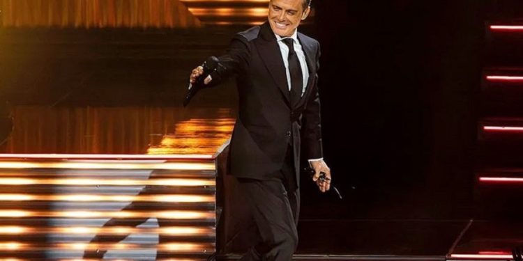 Luis Miguel recibe duros comentarios