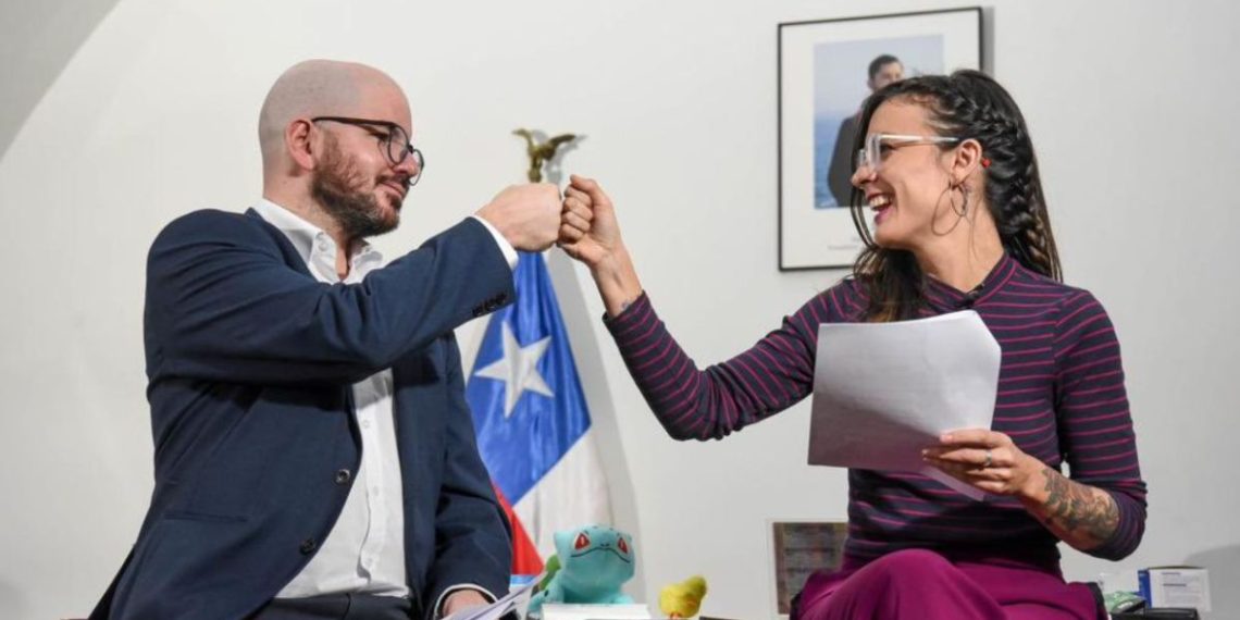 Camila Vallejo despidió con emotivo