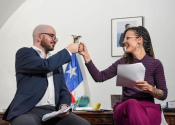 Camila Vallejo despidió con emotivo