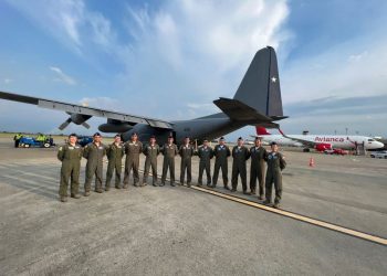FACh envía un Hercules y gobierno de Chile pide ayuda a Brasil para vuelos humanitarios