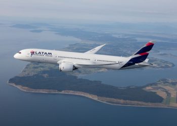 LATAM se adelanta al Black Friday 2023: descuentos para sus clientes a más de 80 destinos