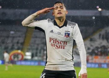 Colo Colo se flota las manos ante inminente venta de Pablo Solari al extranjero