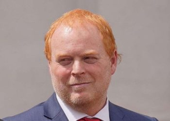 Remezón total: Rojo Edwards renunció al Partido Republicano