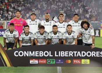 La preocupación que tiene Almirón en Colo Colo tras avanzar en la Libertadores