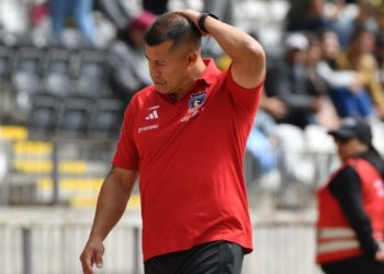 La insólita razón por la cual fue expulsado Jorge Almirón en Colo Colo
