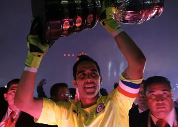 La Roja: Se retira nuestro capitán Claudio Bravo