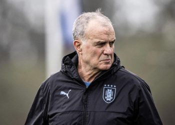 Mala noticia para Marcelo Bielsa en Uruguay