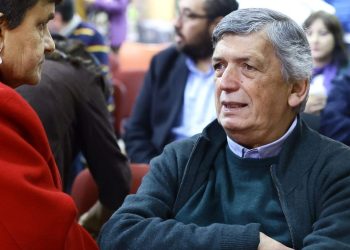 Lautaro Carmona dispara contra ministros que critican al PC por apoyo a Venezuela