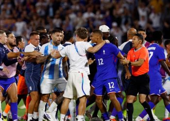 Final caliente: Feroz pelea entre Francia y Argentina en los JJ.OO.