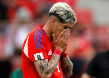 Acusan a Colo Colo de marginar a sus jugadores de La Roja