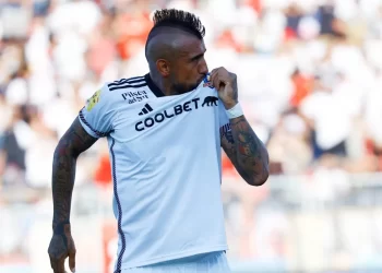 Jugadores de Colo Colo mandaron mensaje a la U