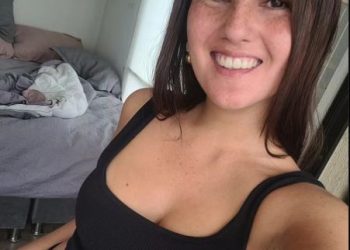 Conozca la periodista de CHV que supera en popularidad a Cathy Barriga en app para adultos