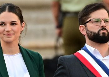 Boric lanza férrea defensa a Irina Karamanos tras vinculación a Caso Convenios