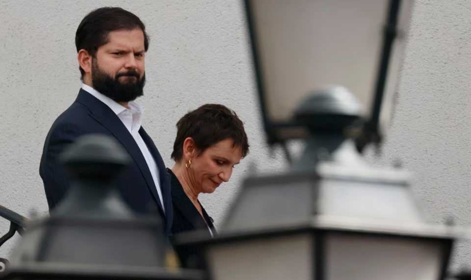 Senado mantiene test de droga a Boric en presupuesto 2025 pese a oposición del gobierno