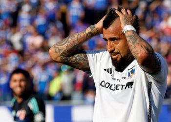 "Polaco" Golberg explota contra Vidal por críticas a Gareca y La Roja