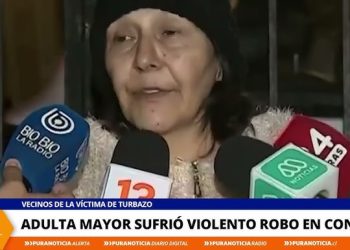 Farkas anuncia ayuda de 1 millón de pesos a abuelita que le robaron su pensión en turbazo