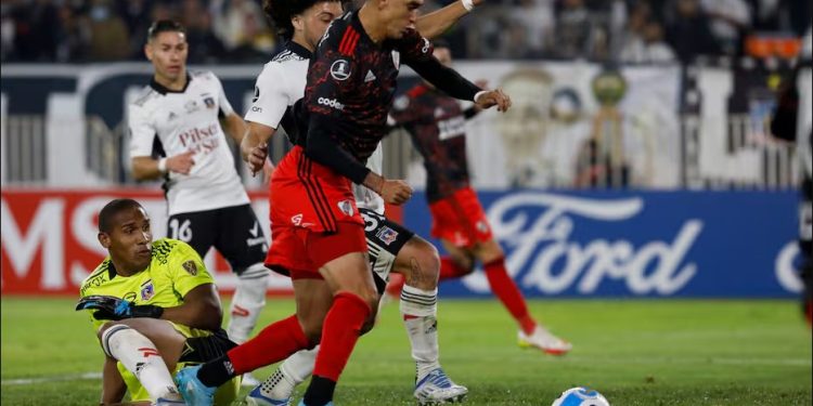 Ex goleador de River Plate sería el tapado de la "U"