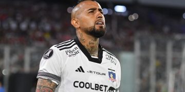Vidal explota y para el carro a rumores sobre quiebre en Colo Colo