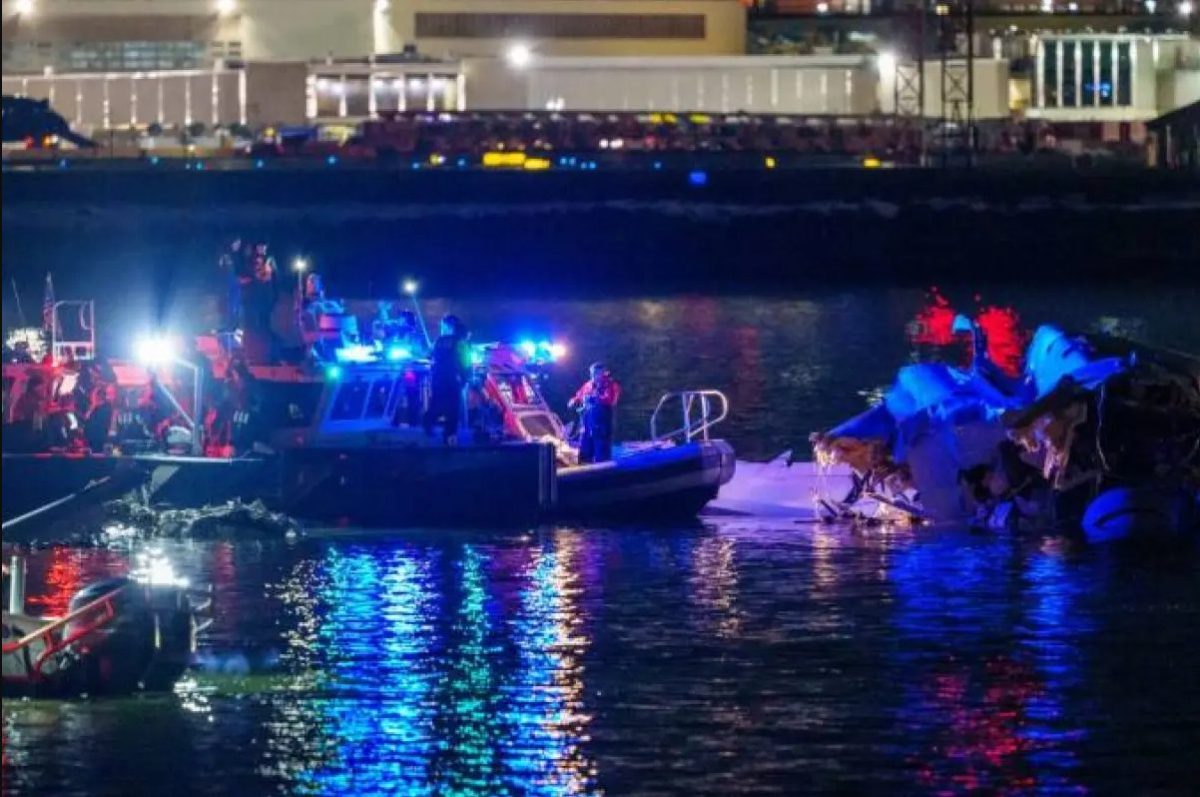 Adolescente chileno muere en tragedia aérea en Washington D.C.